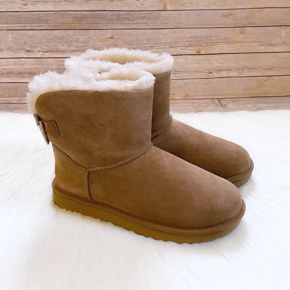 UGG Women’s Mini Bailey Bow Splatter Chestnut Boots - Picture 2 of 9